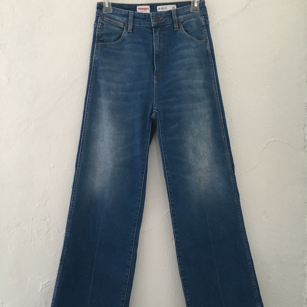 Wrangler Marfa High-Rise Cropped Flare Jean